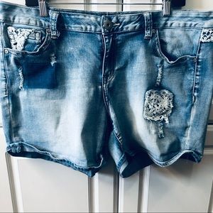 Cato 16W Jean Shorts